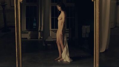 Аманда Сейфрид (Amanda Seyfried sex scenes in "Anon" 2018)